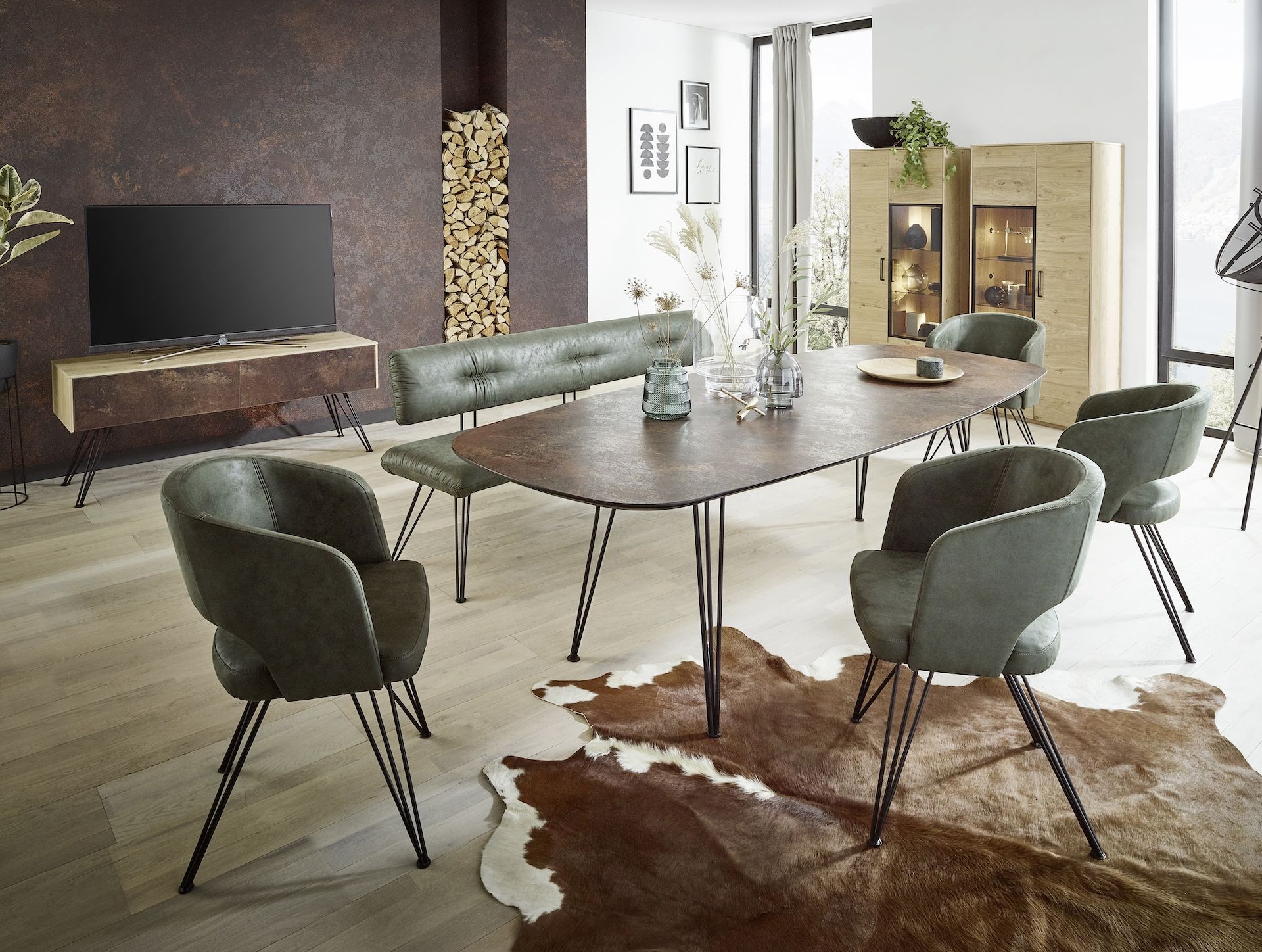 Handelsware - Esszimmer